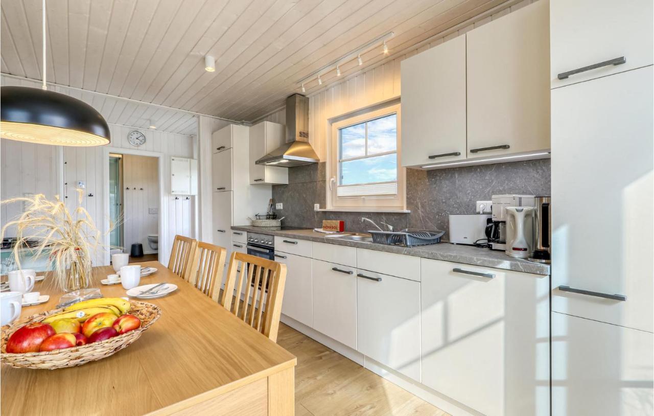 2 Bedroom Gorgeous Home In Zerpenschleuse Exterior photo